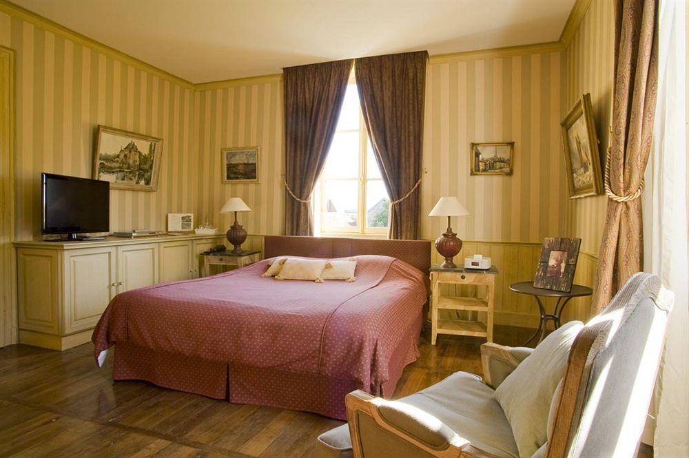 Chateau De Courban And Spa Nuxe Экстерьер фото