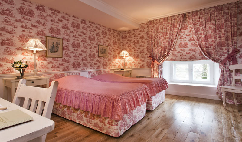 Chateau De Courban And Spa Nuxe Экстерьер фото